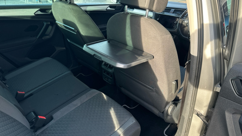 Volkswagen Tiguan 2.0 TDi 150 4Motion SE Nav 5dr DSG Diesel Estate